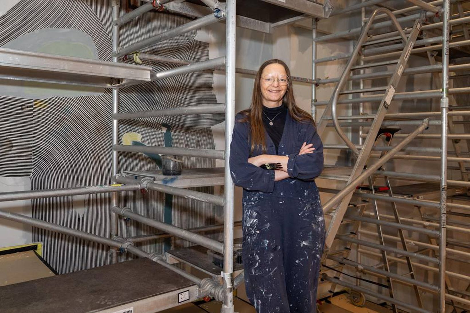 Stórt Anna vinnur nú að umfangsmiklu vegglistaverki í höfuðstöðvum Alvotech, …