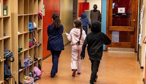 Kennarar fari fyrr inn í skólana