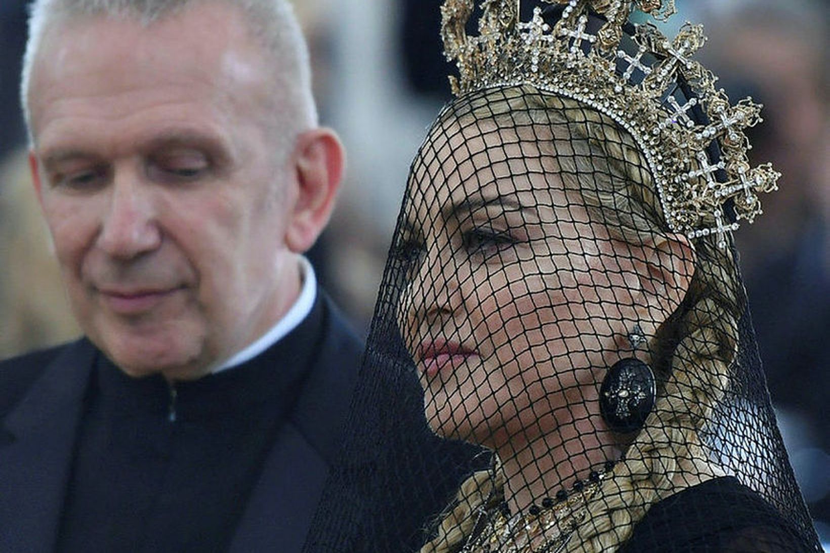 Jean Paul Gaultier og Madonna saman á Met Gala árið …