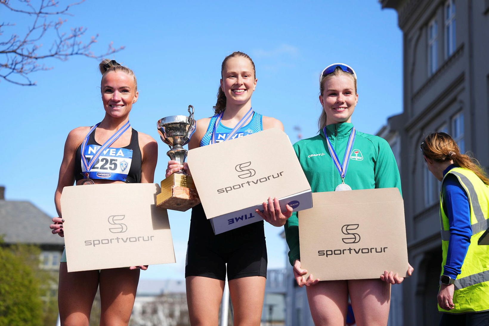 Frá vinstri: Íris Dóra Snorradóttir, Andrea Kolbeinsdóttir og Guðlaug Edda …