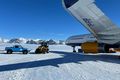 Póll Þotan á flugbrautinni í Union Glacier. Til þess staðar er rúmlega fjögurra stunda flug beint í suður frá Síle.