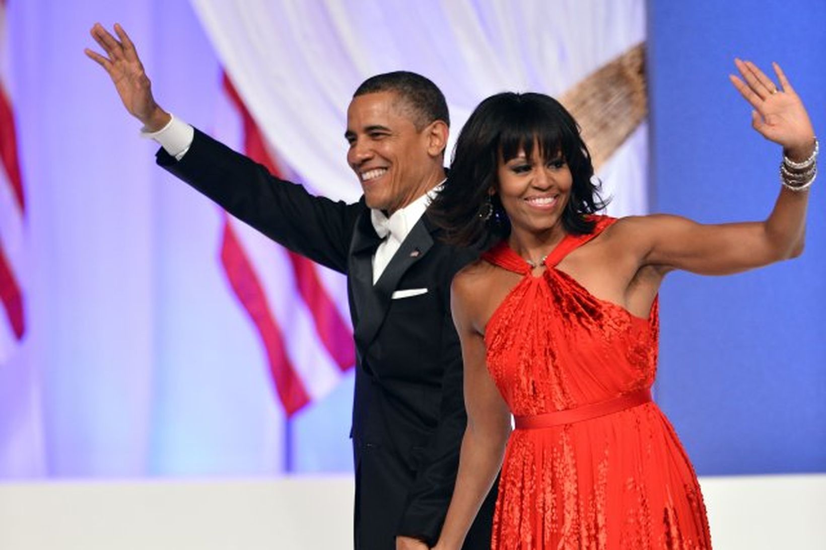 Barack og Michelle Obama eru ávallt í vel sniðnum fötum.