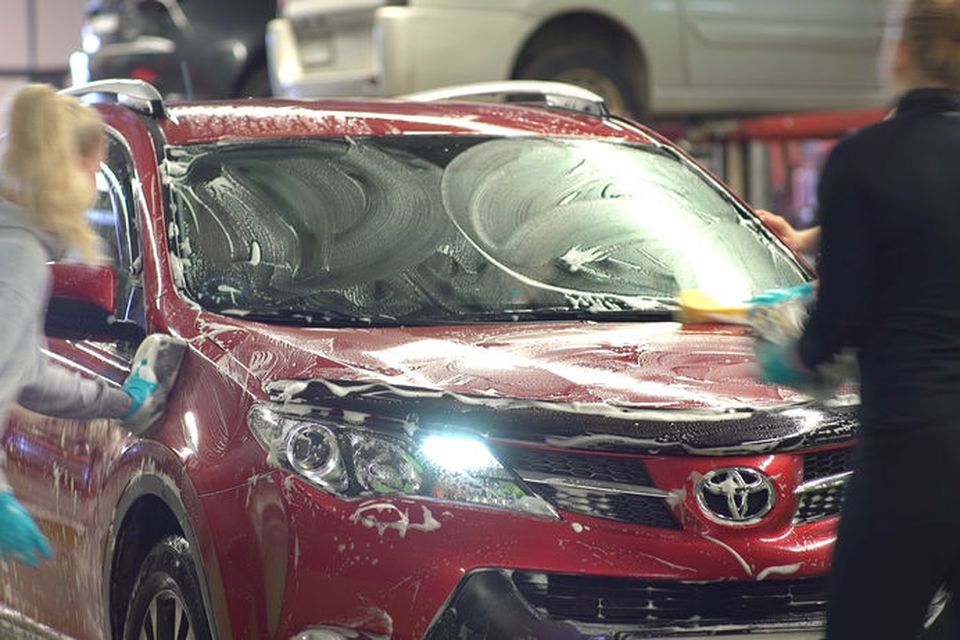 Toyota sápuþvegin á þjónustudegi.