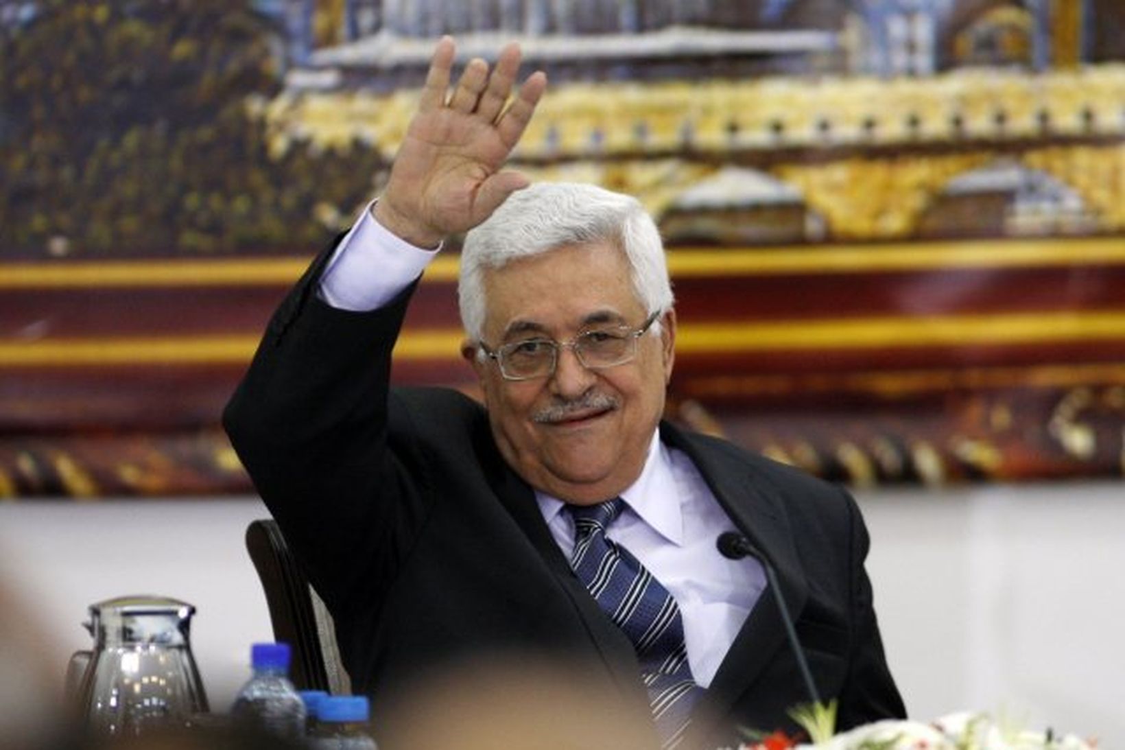 Mahmoud Abbas forseti Palestínu hefur óskað eftir að Sameinuðu þjóðirnar …