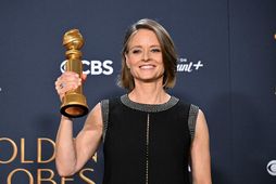 Jodie Foster hlaut verðlaun sem besta leikkonan í stakri þáttaröð.