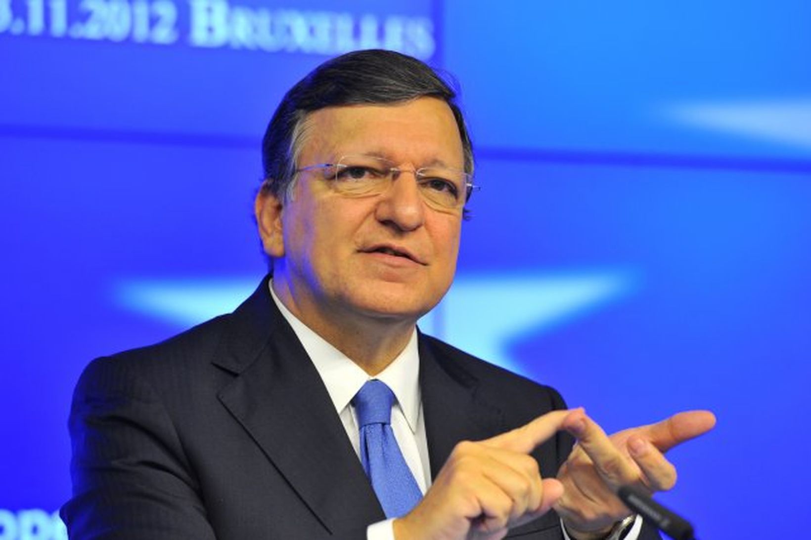 Jose Manuel Barroso, forseti framkvæmdastjórnar ESB, staðfesti í dag að …