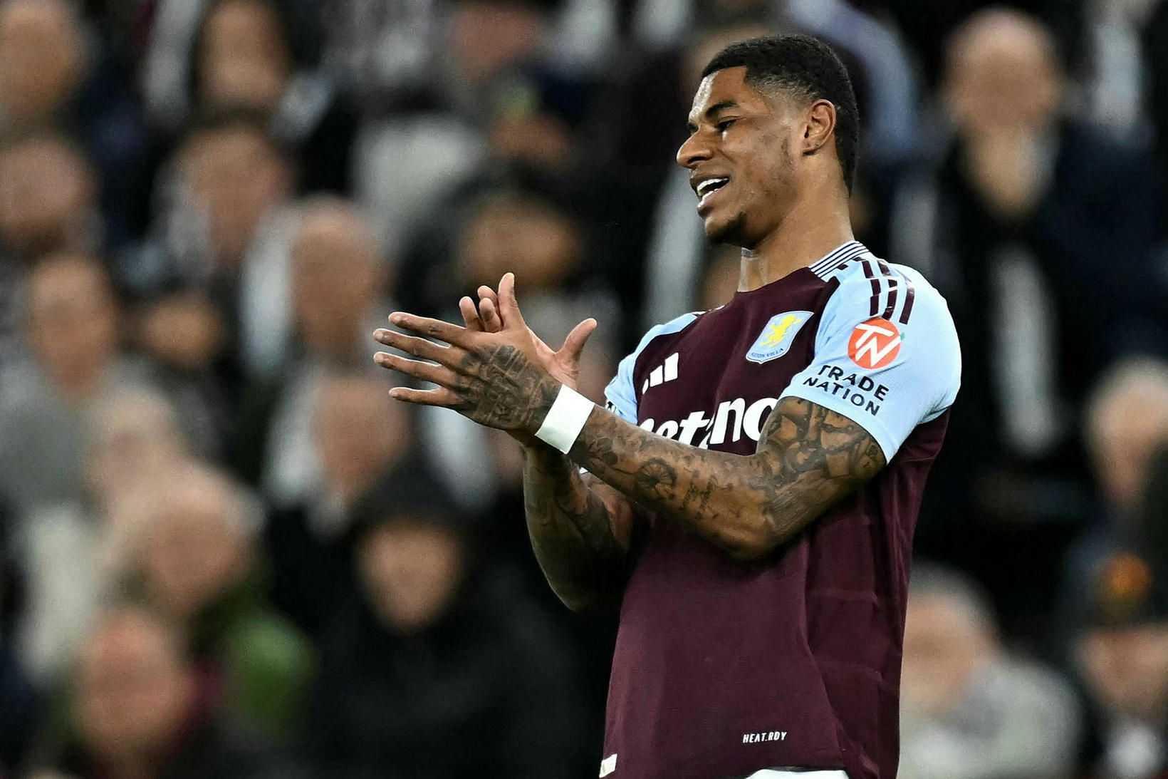 Marcus Rashford hefur verið að spila vel með Aston Villa.