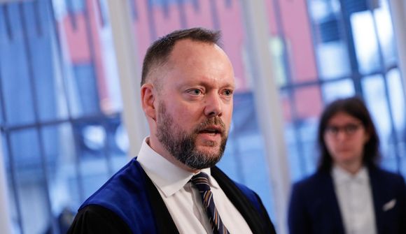 Segir ákæruvaldið „svindla“ og komast upp með það