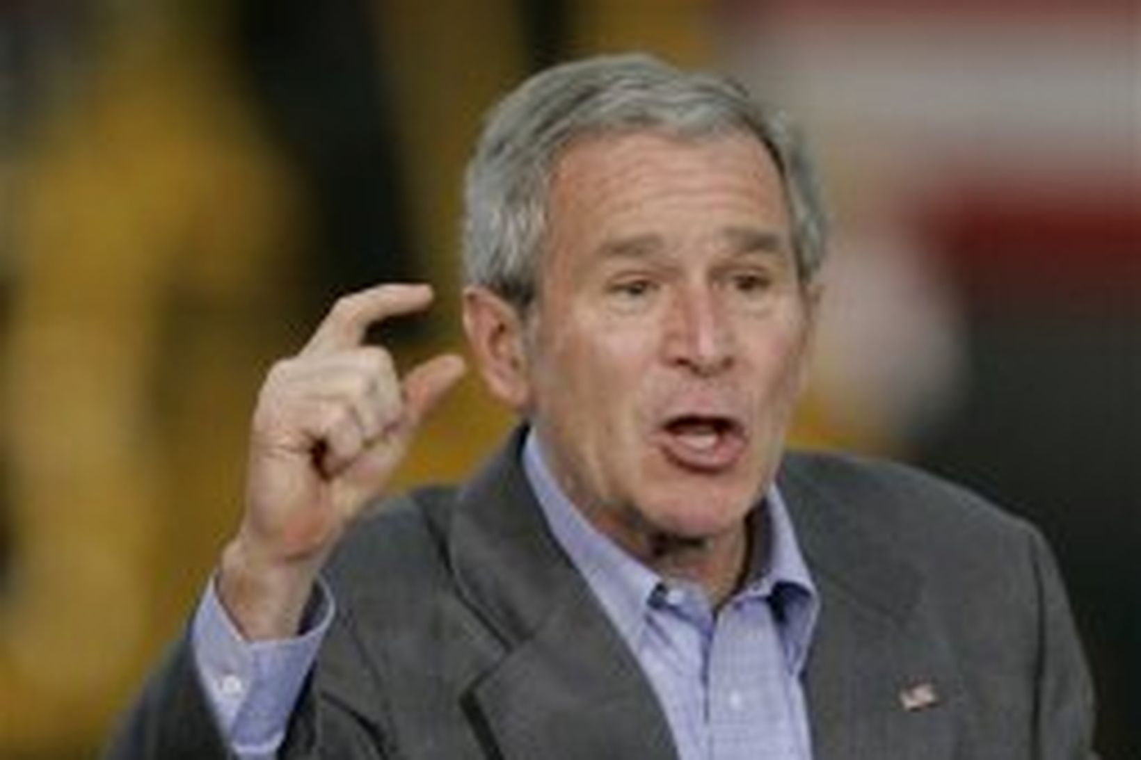 Victor-Hugo Vaca II hefur lítið álit á George W. Bush …
