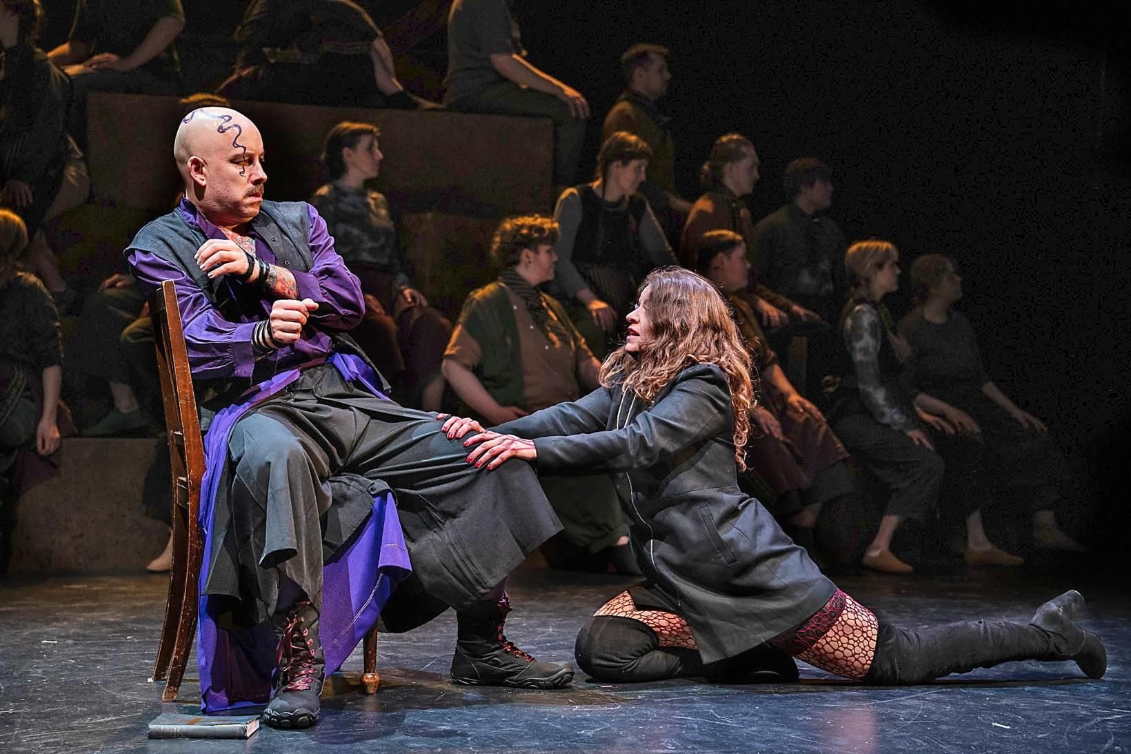 Sannleikurinn má ekki spilla góðri sögu