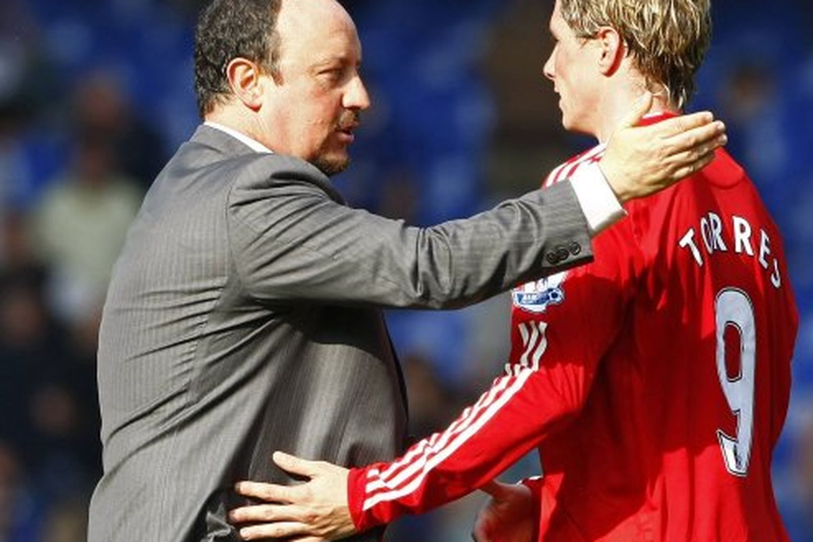 Landarnir Rafael Benitez og Fernando Torres.