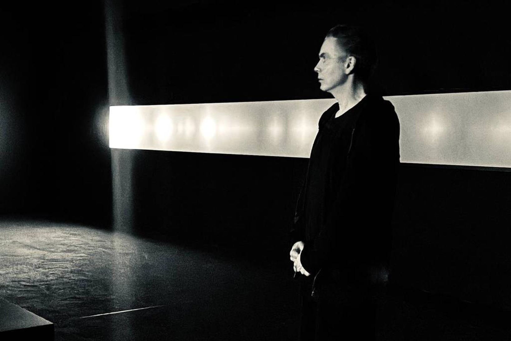 Hljóð, lykt og ljós einkenna innsetninguna í Kunstsilo í Noregi.