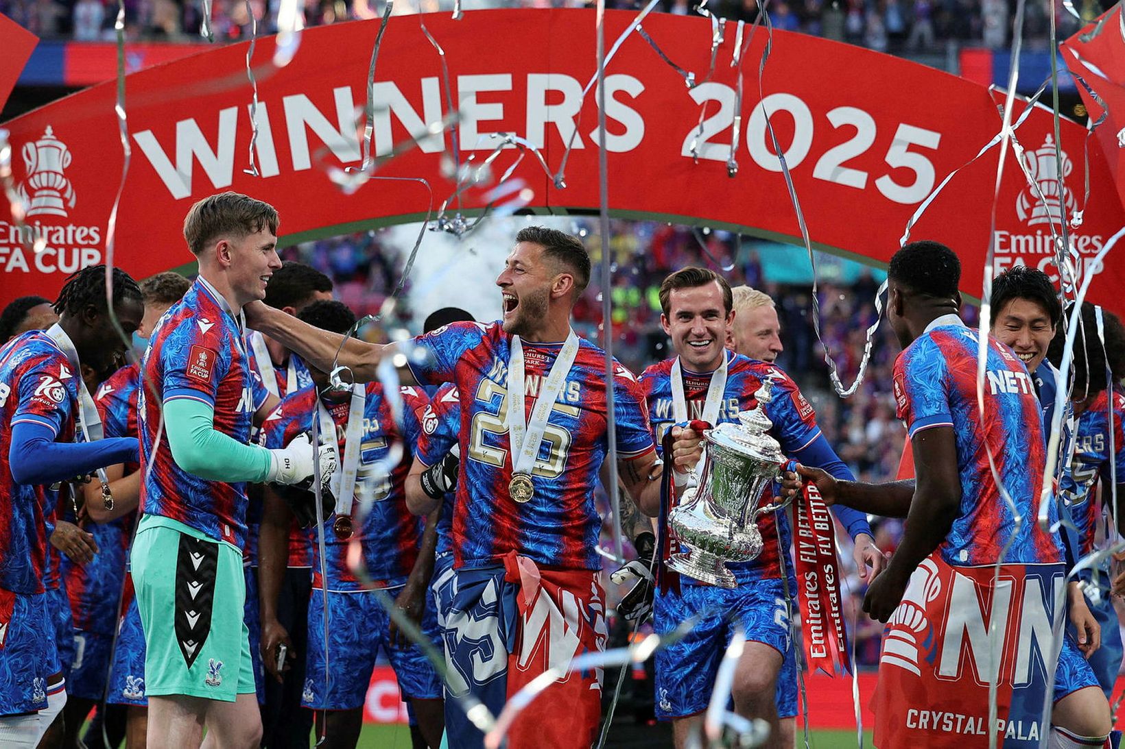 Crystal Palace varð bikarmeistari í fyrsta sinn í vor.