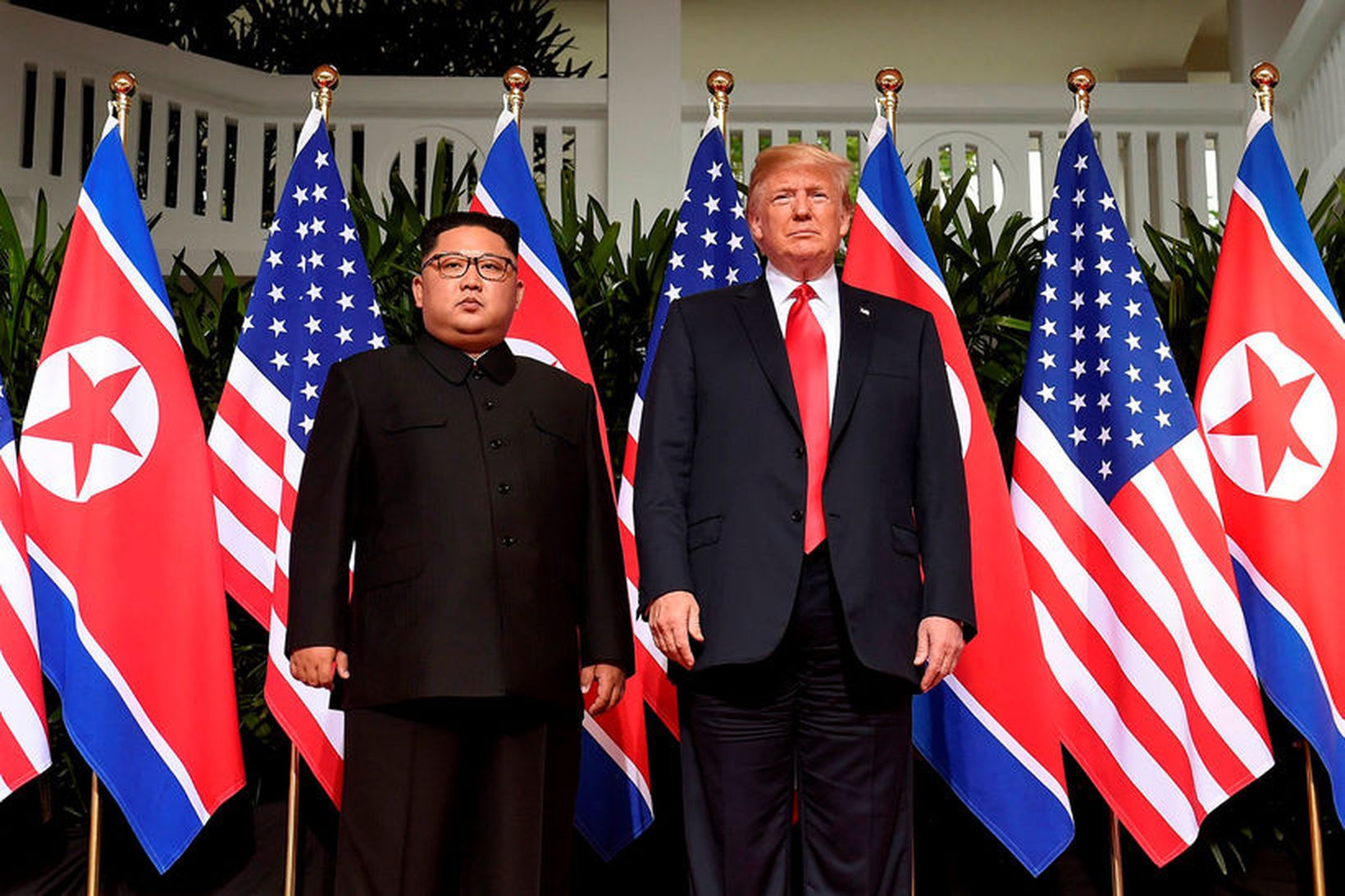 Frá fyrsta leiðtogafundi Kim Jong-un og Donalds Trump í Singapúr …