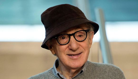 Woody Allen fagnaði útgáfu nýs erótísks tímarits