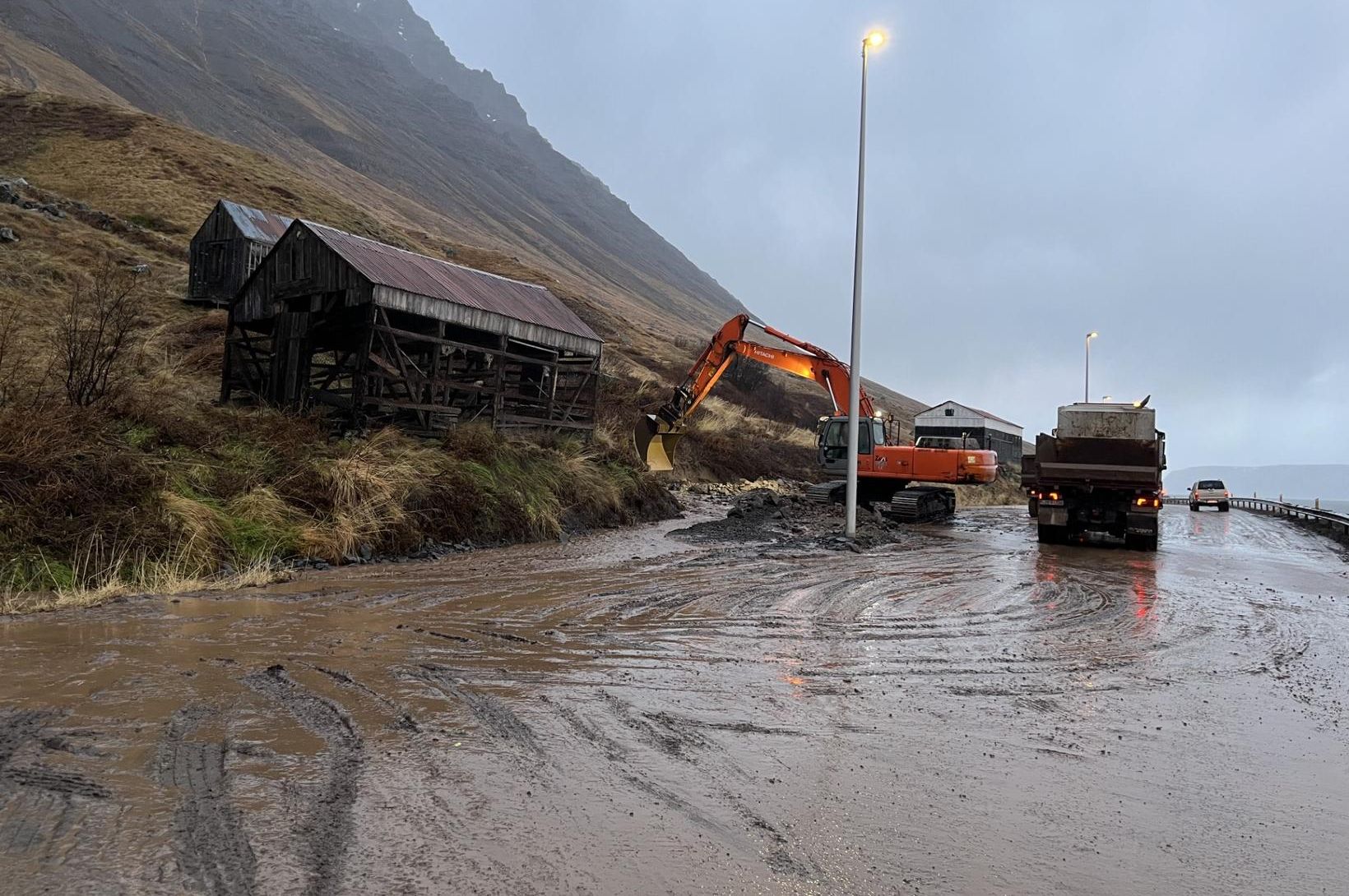 Óvissustigi á Vestfjörðum aflýst