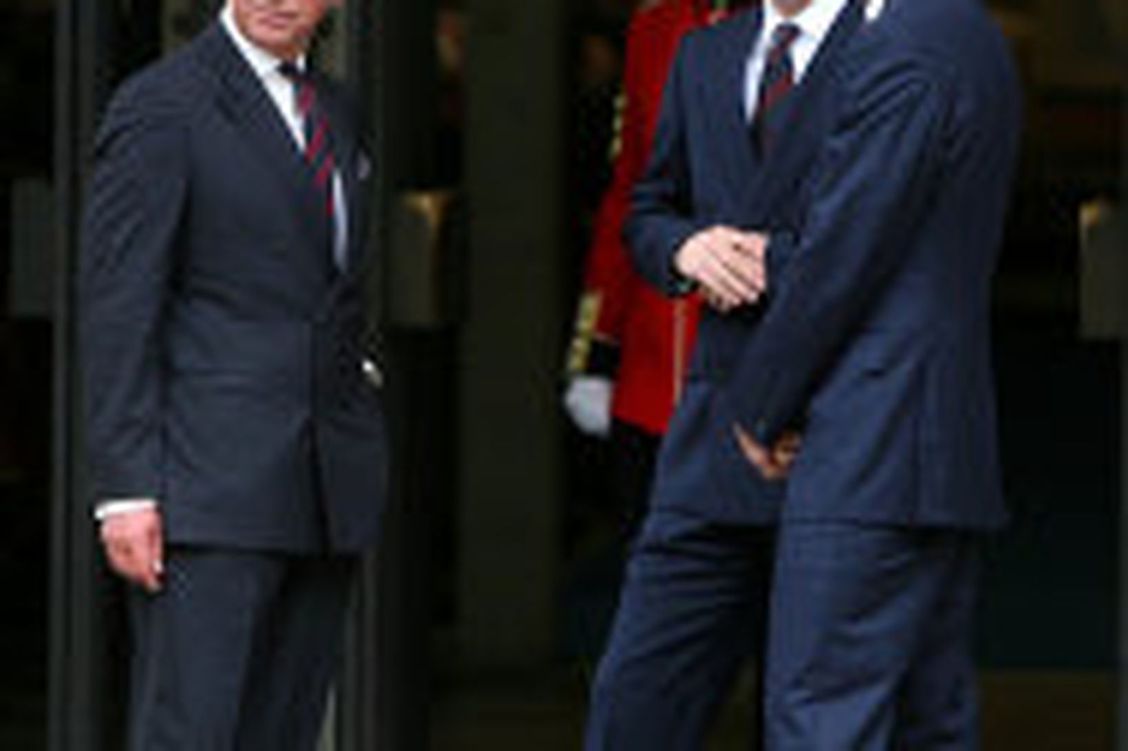 Karl Bretaprins ásamt sonum sínum, Harry og William