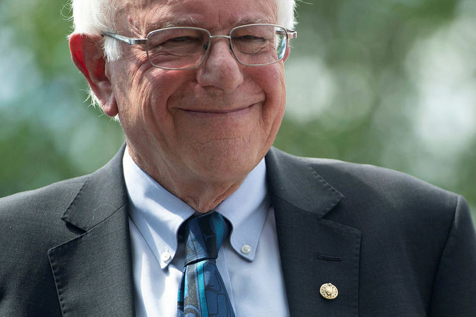 Bernie Sanders kynnti 2.200 milljarða dala menntaáætlun sína í gær. …