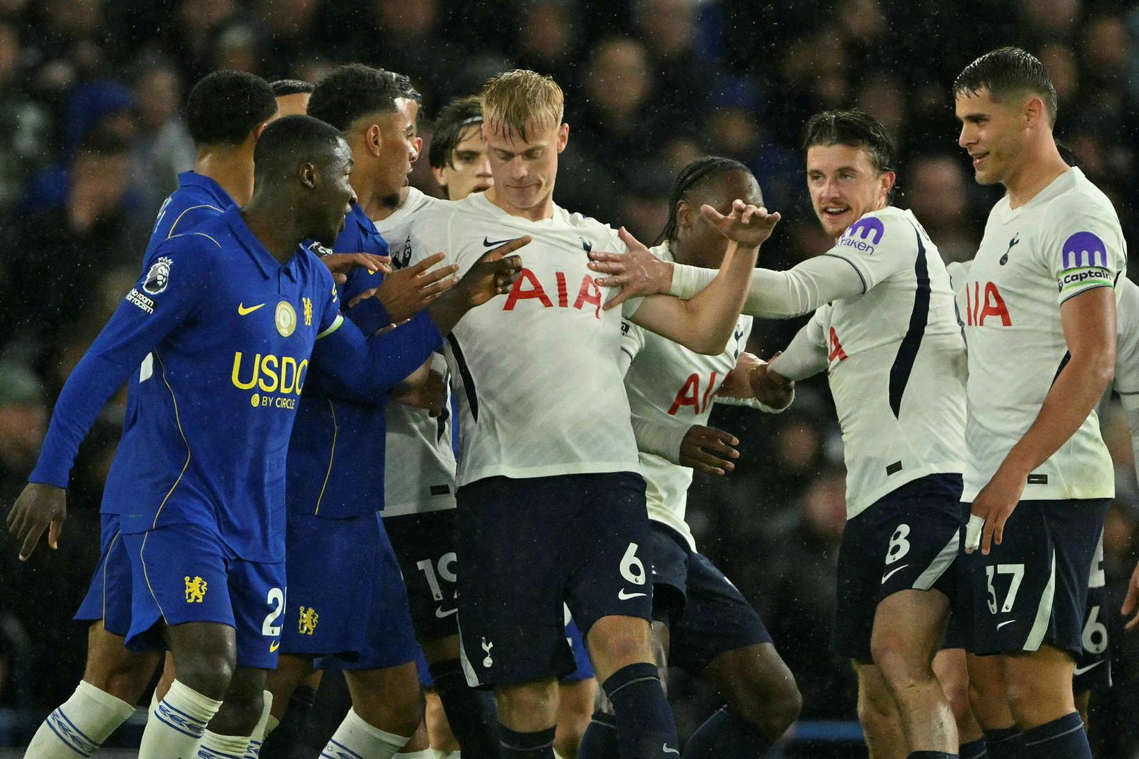 Tottenham vinnur Chelsea 2:0