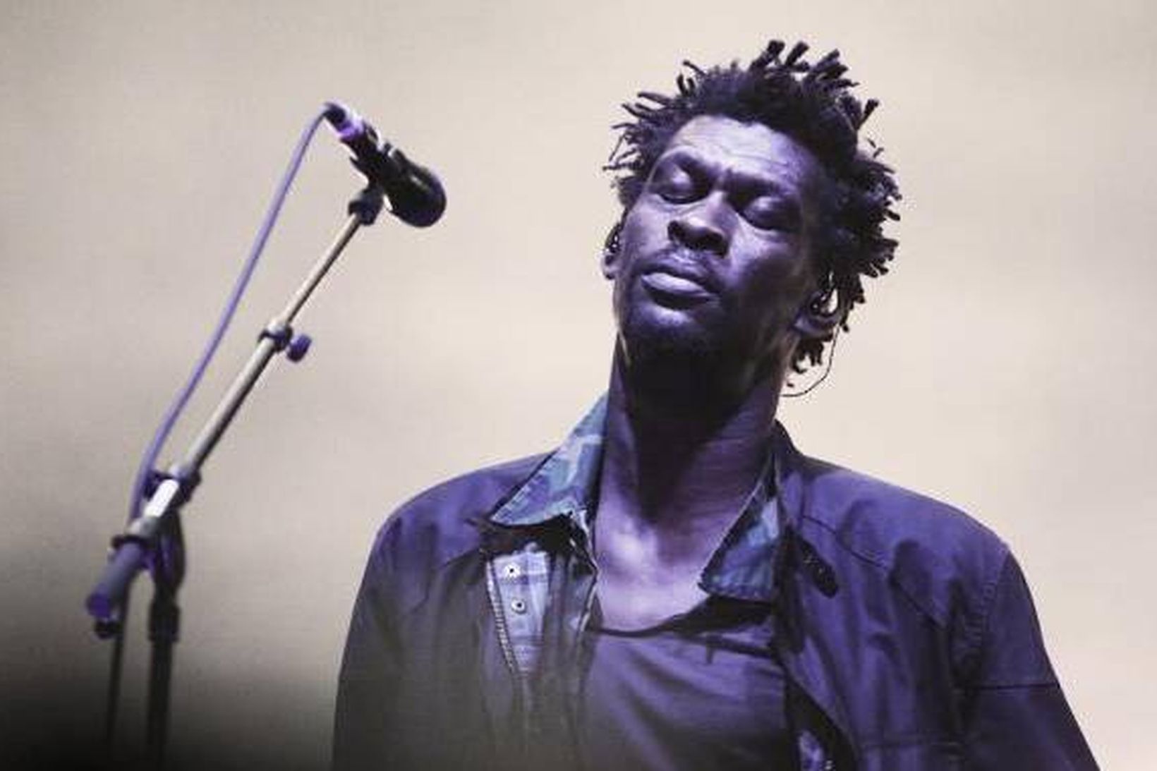 Massive Attack og Tom Waits með nýtt lag