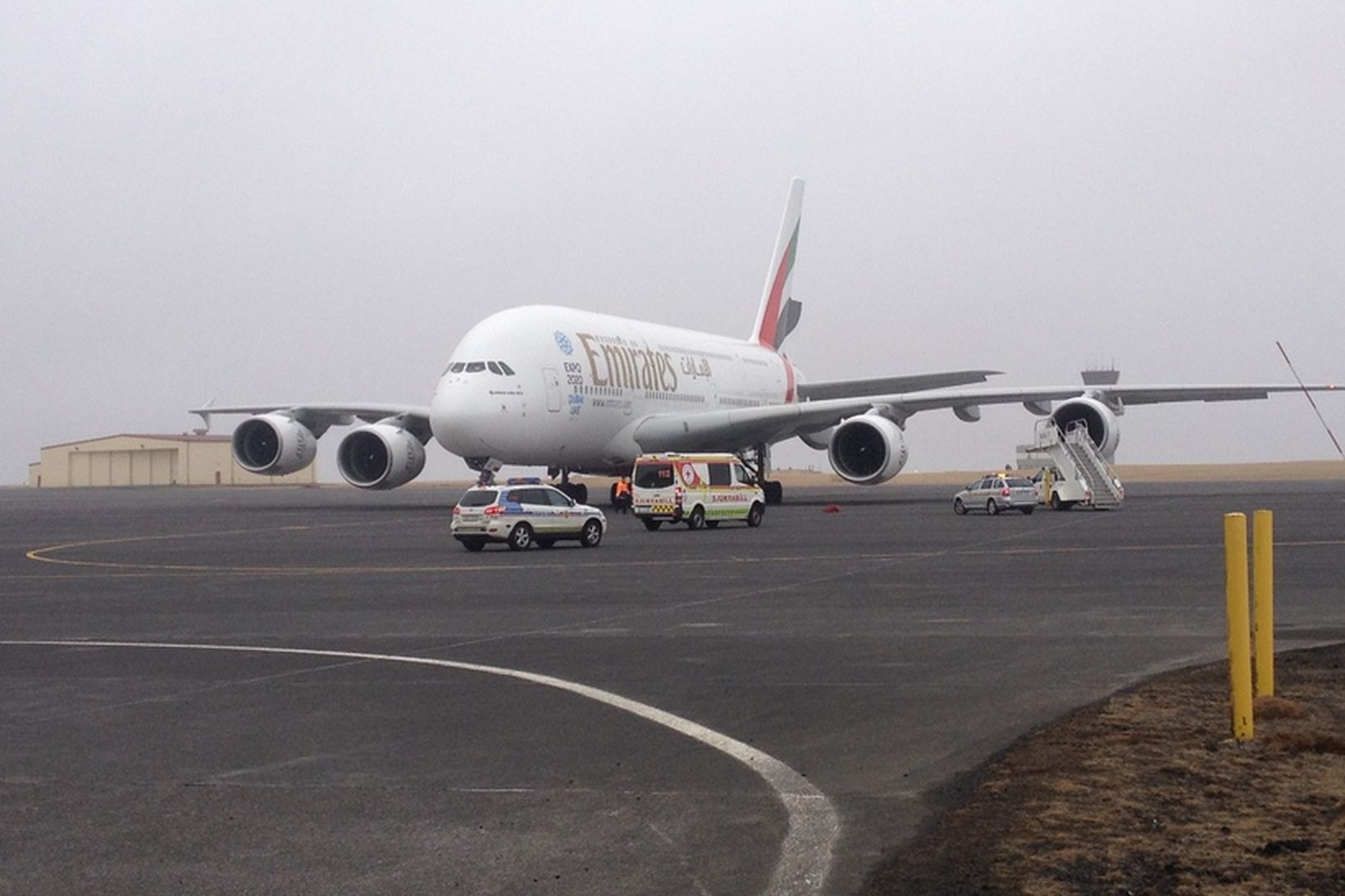 Airbus A380 flugvél Emitates flugfélagsins á Keflavíkurflugvelli í dag.