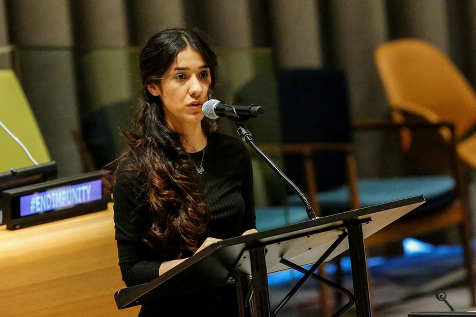 Nadia Murad hlýtur friðarverðlaun Nóbels í ár ásamt kvensjúkdómalækninum Denis …