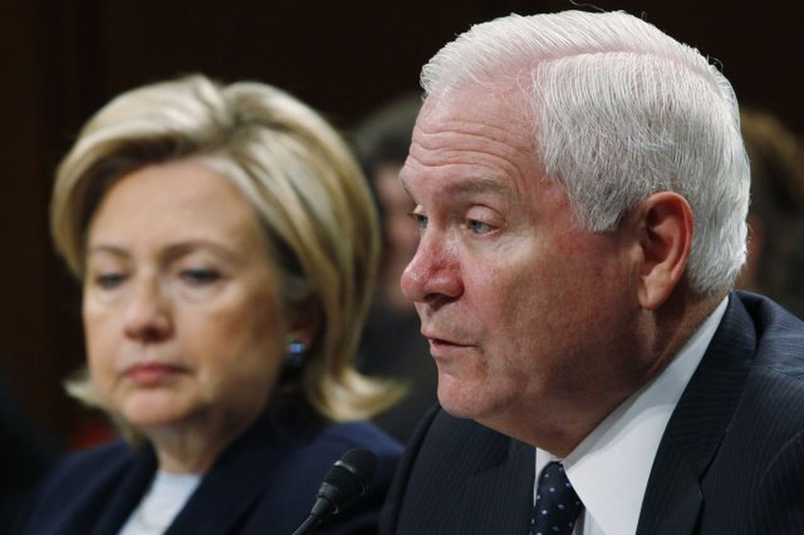 Robert Gates og Hillary Clinton.