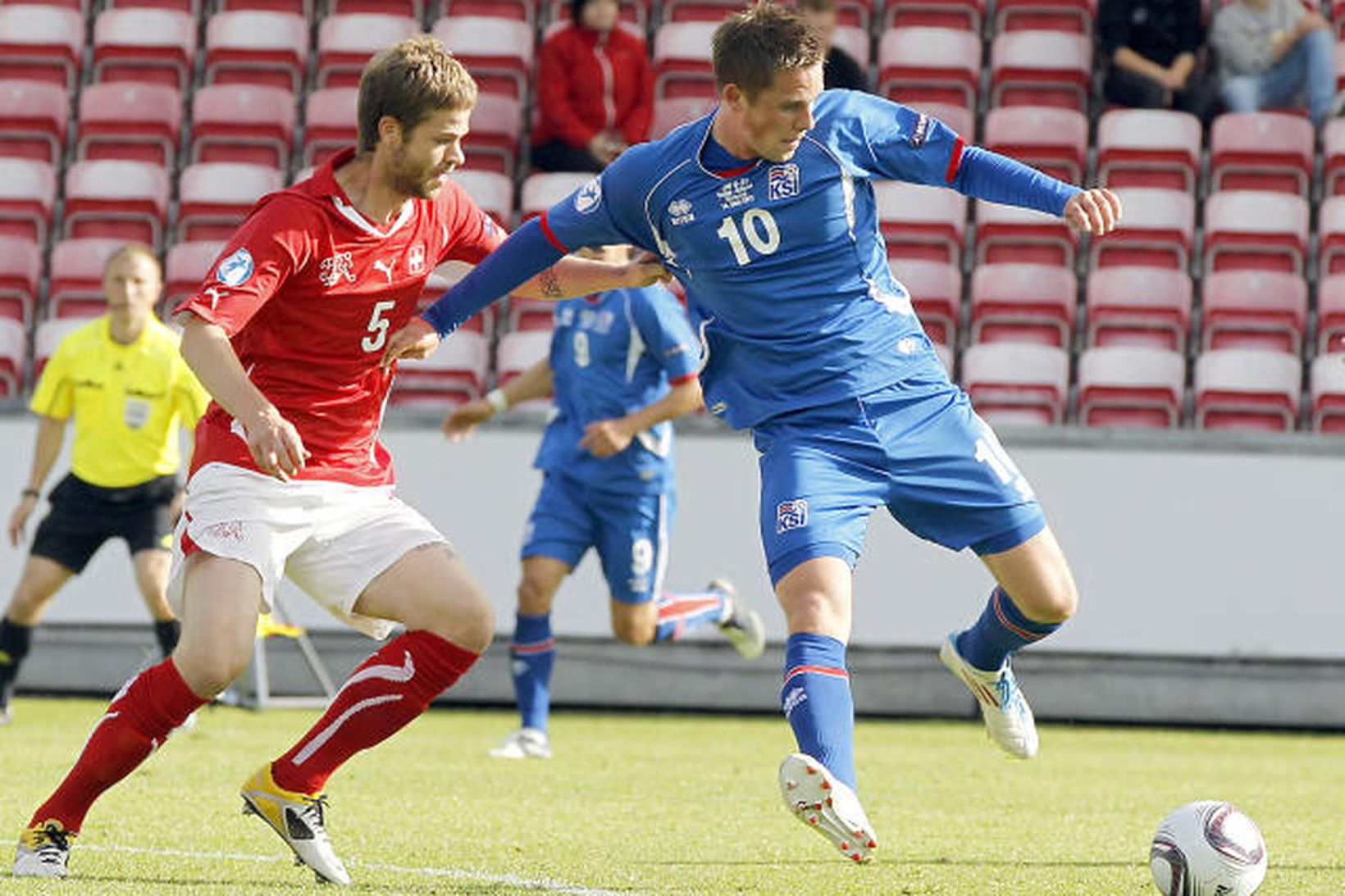 Gylfi Þór Sigurðsson í leiknum gegn Svisslendingum.