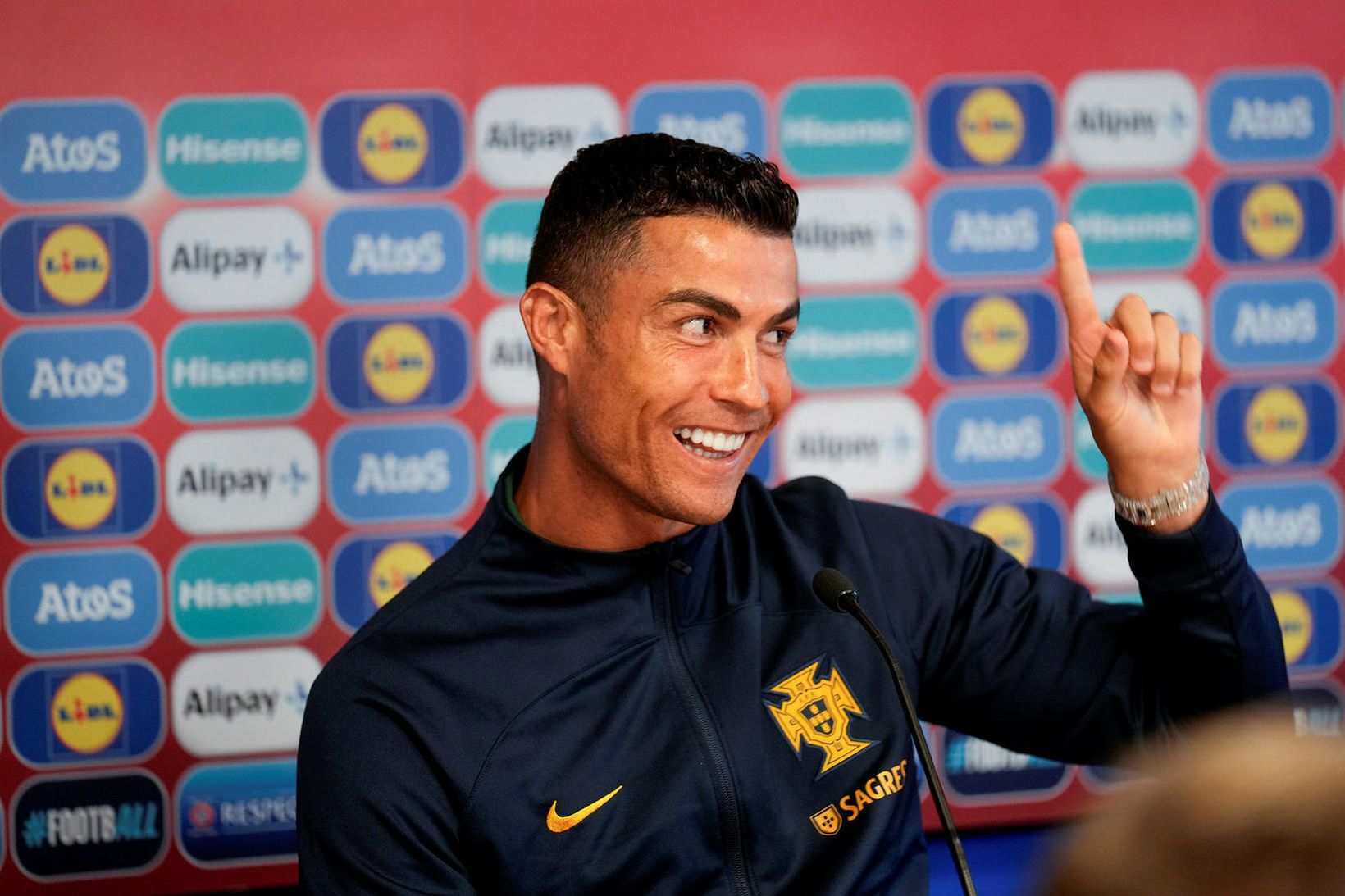 Cristiano Ronaldo sat fyrir svörum í Laugardalnum í dag.