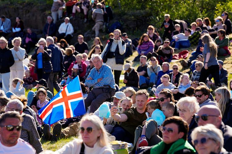 Warmest weather expected in Southwest Iceland on June 17