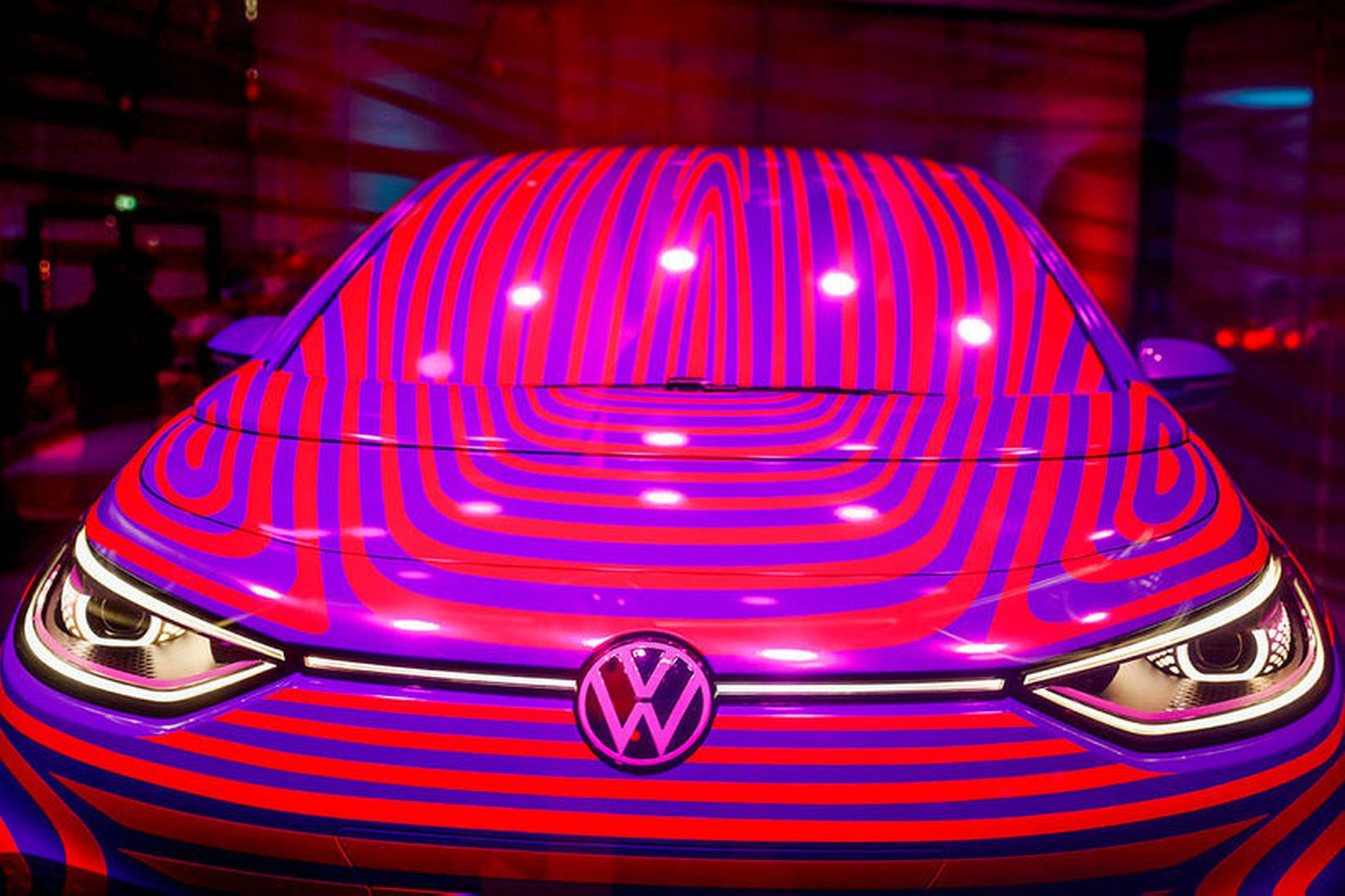 Volkswagen ID 3 sýndur á blaðamannafundi í Berlín 8. maí.