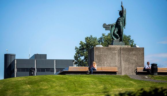 115 milljarða halli á ríkissjóði