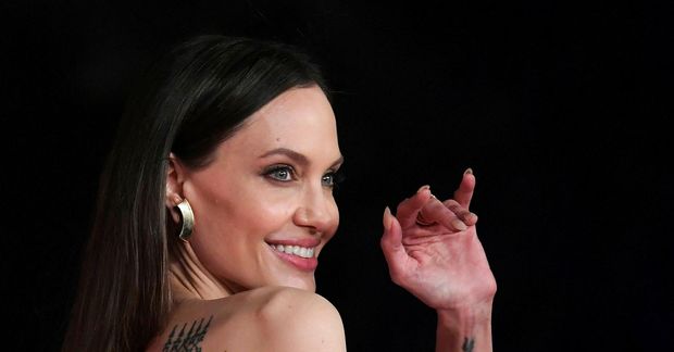Angelina Jolie var gift Brad Pitt.