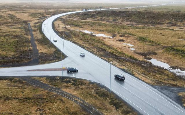 Varasamar aðstæður geta skapast í dag fyrir ökutæki sem taka mikinn vind og ökutæki með …
