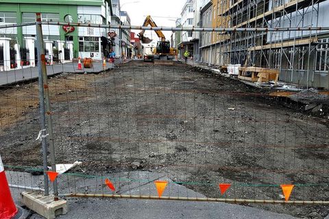 Watch out for a closed Hverfisgata as of this week.