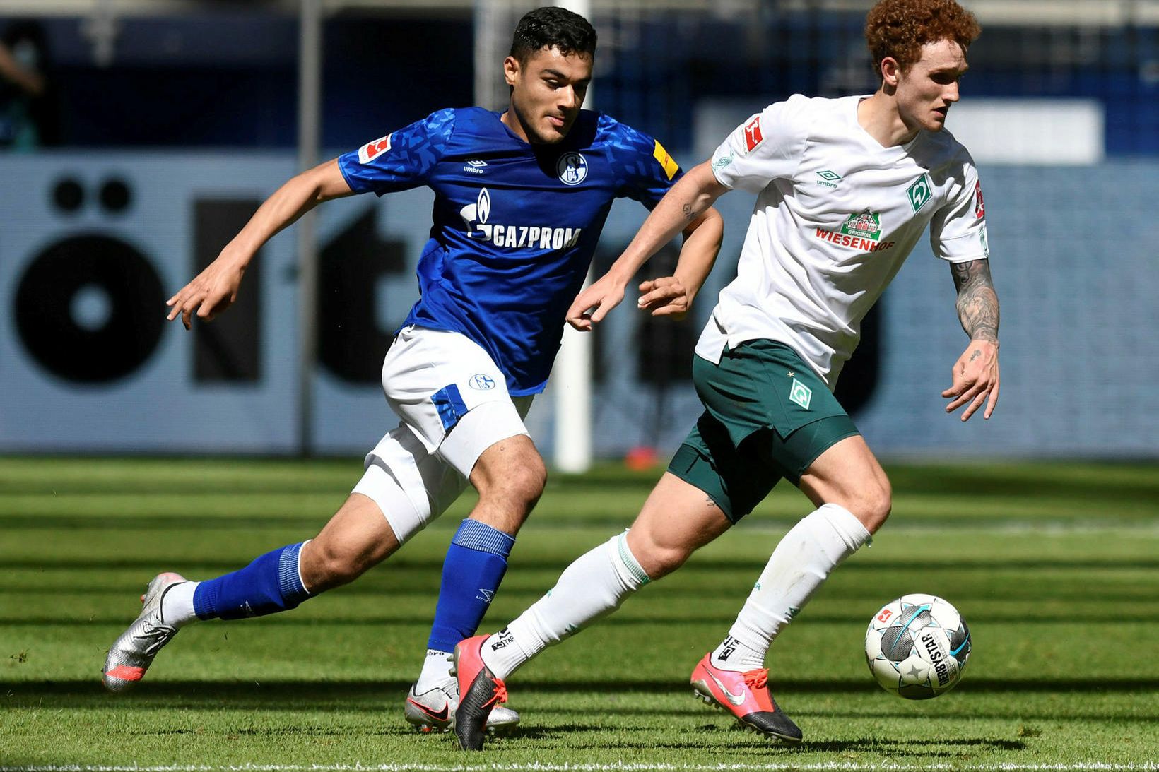 Werder Bremen vann nauman sigur á Schalke.