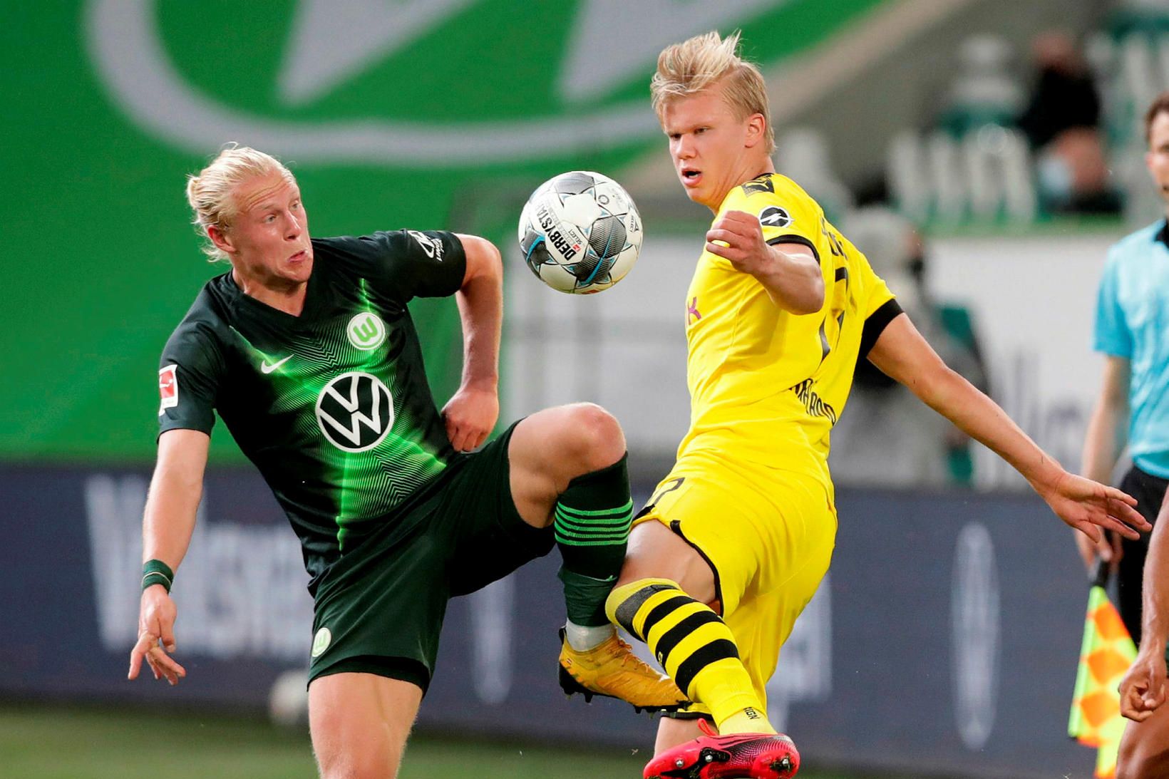 Dortmund hafði betur gegn Wolfsburg á útivelli.