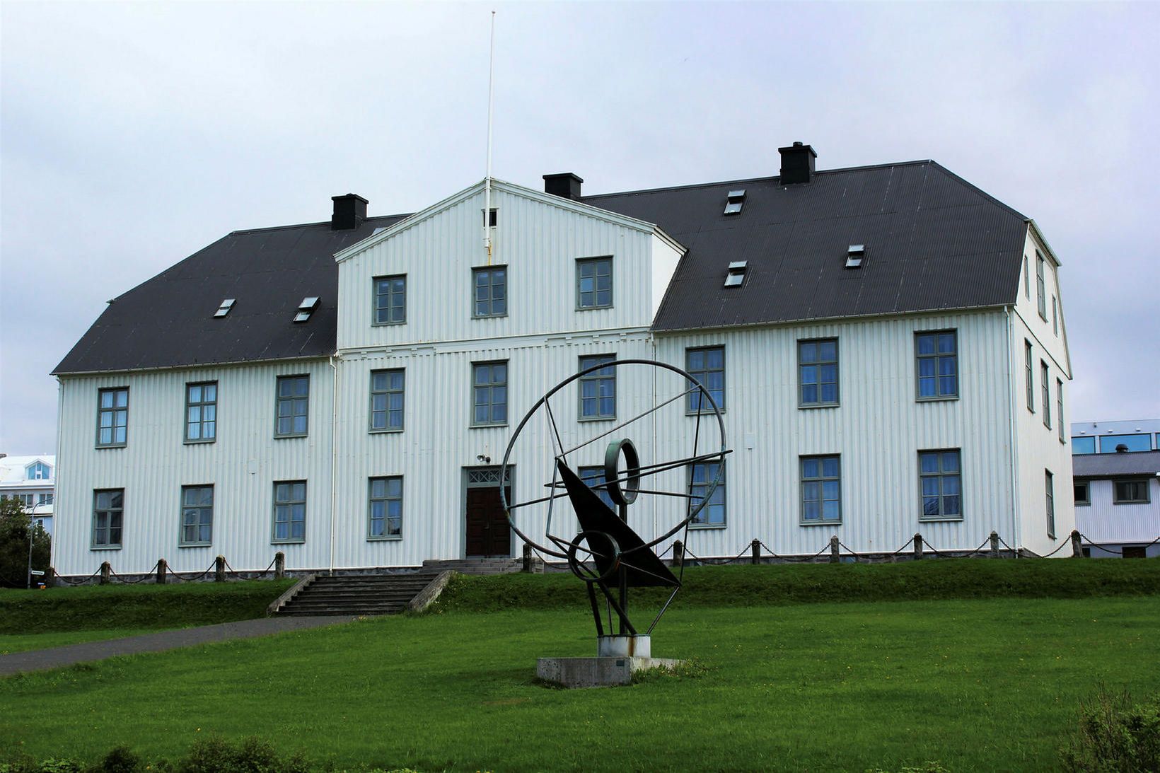 Menntaskólinn í Reykjavík.
