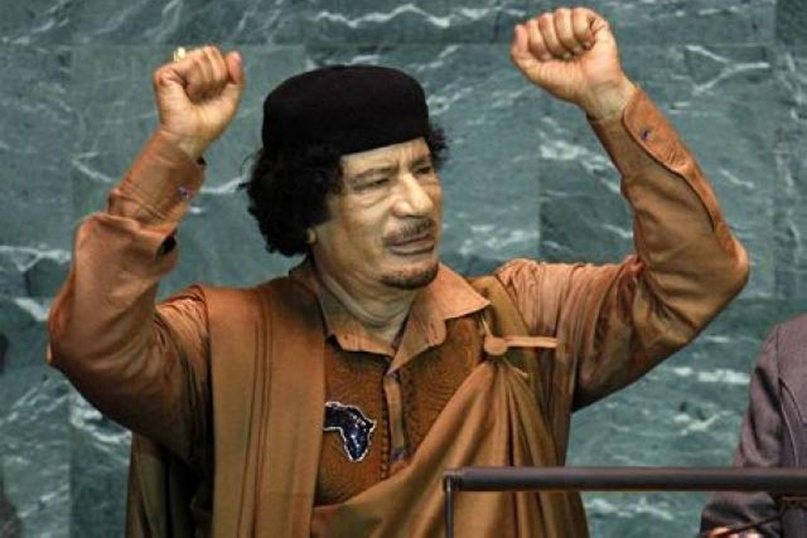 Gaddafi er orðinn 69 ára gamall.