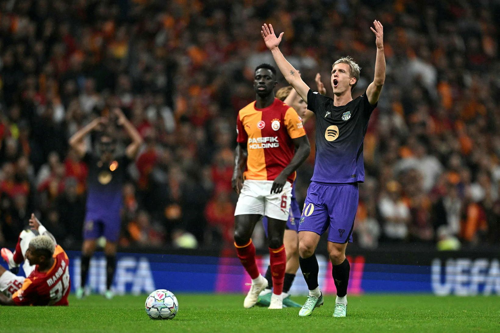 Dani Olmo missir af stórleik