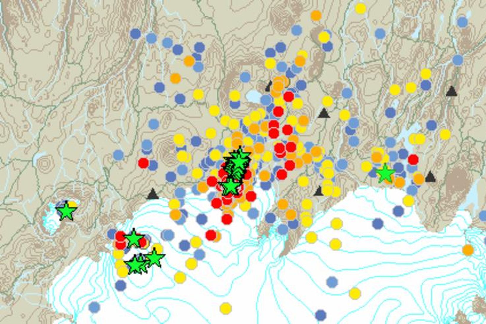 Jarðskjálftar á svæðinu.