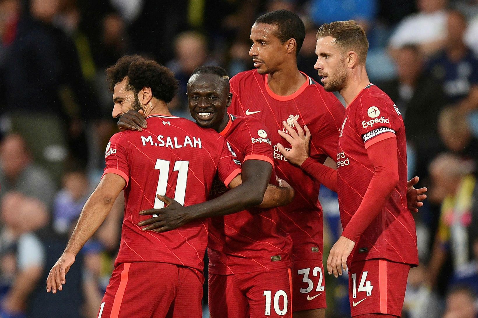 Mohamed Salah og Sadio Mané voru báðir á skotskónum í …