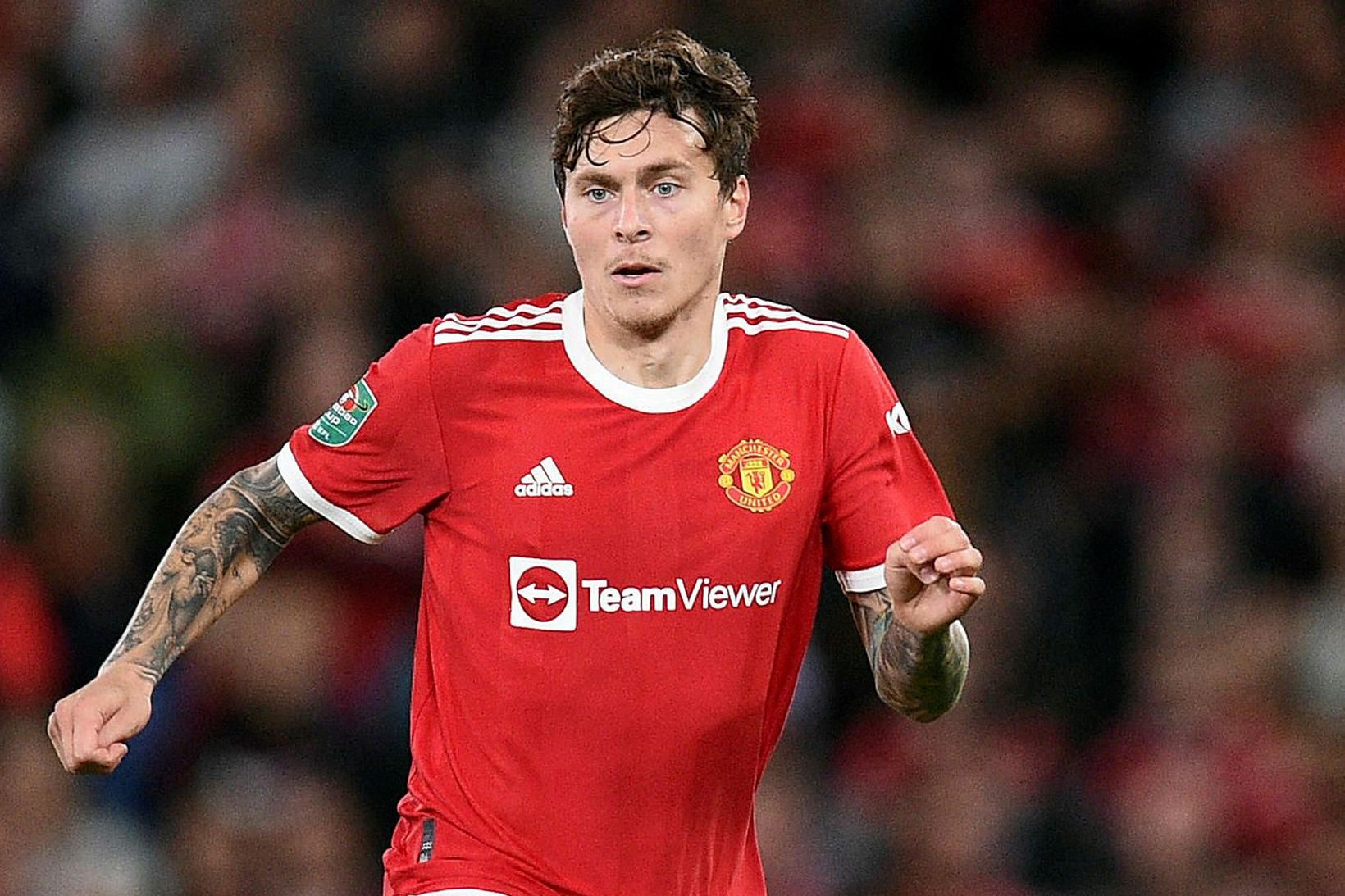 Victor Lindelöf gæti byrjað í Manchester-slagnum í dag.