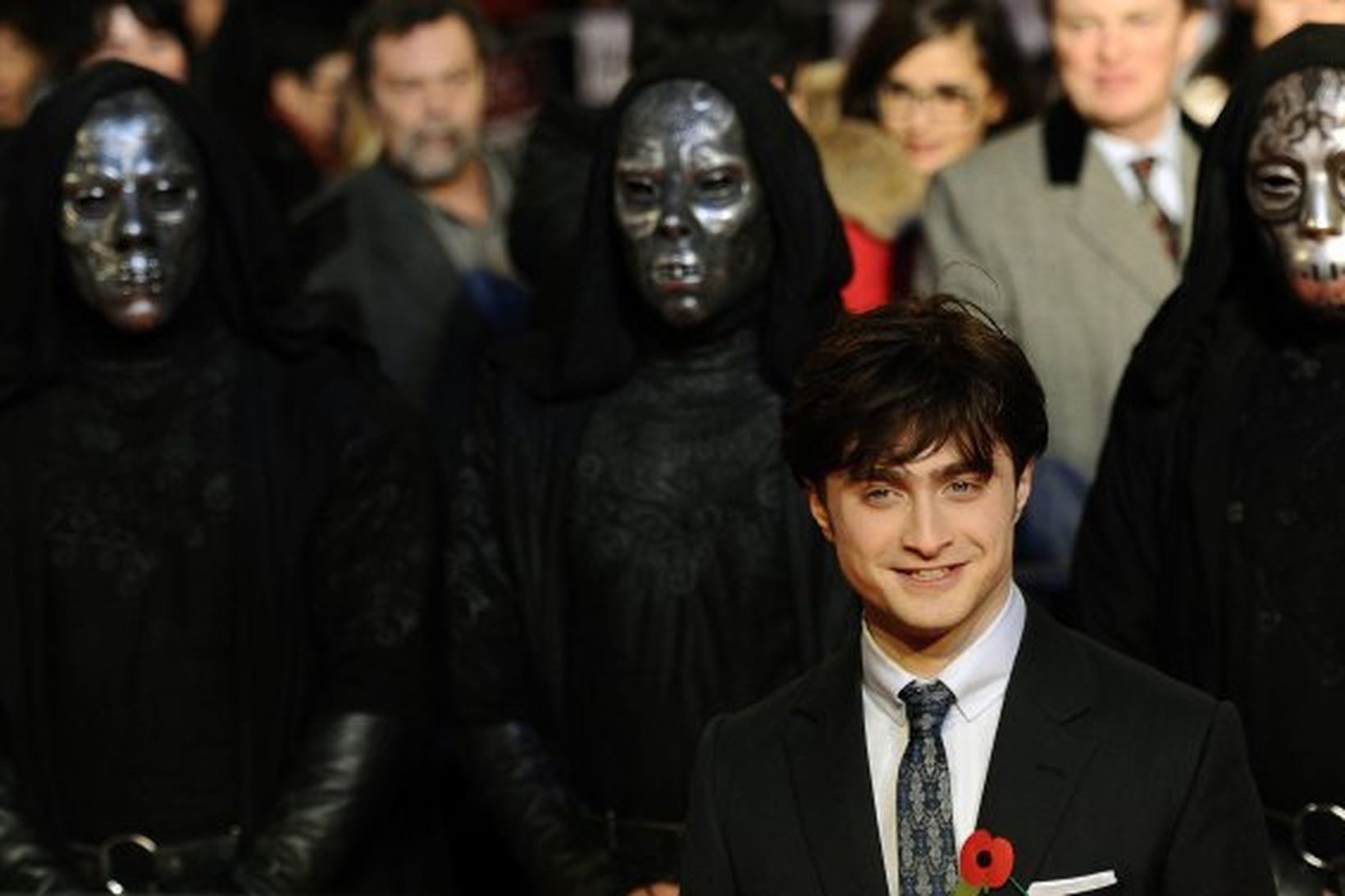 Daniel Radcliffe kemur til frumsýningar á nýjustu myndinni um Harry …