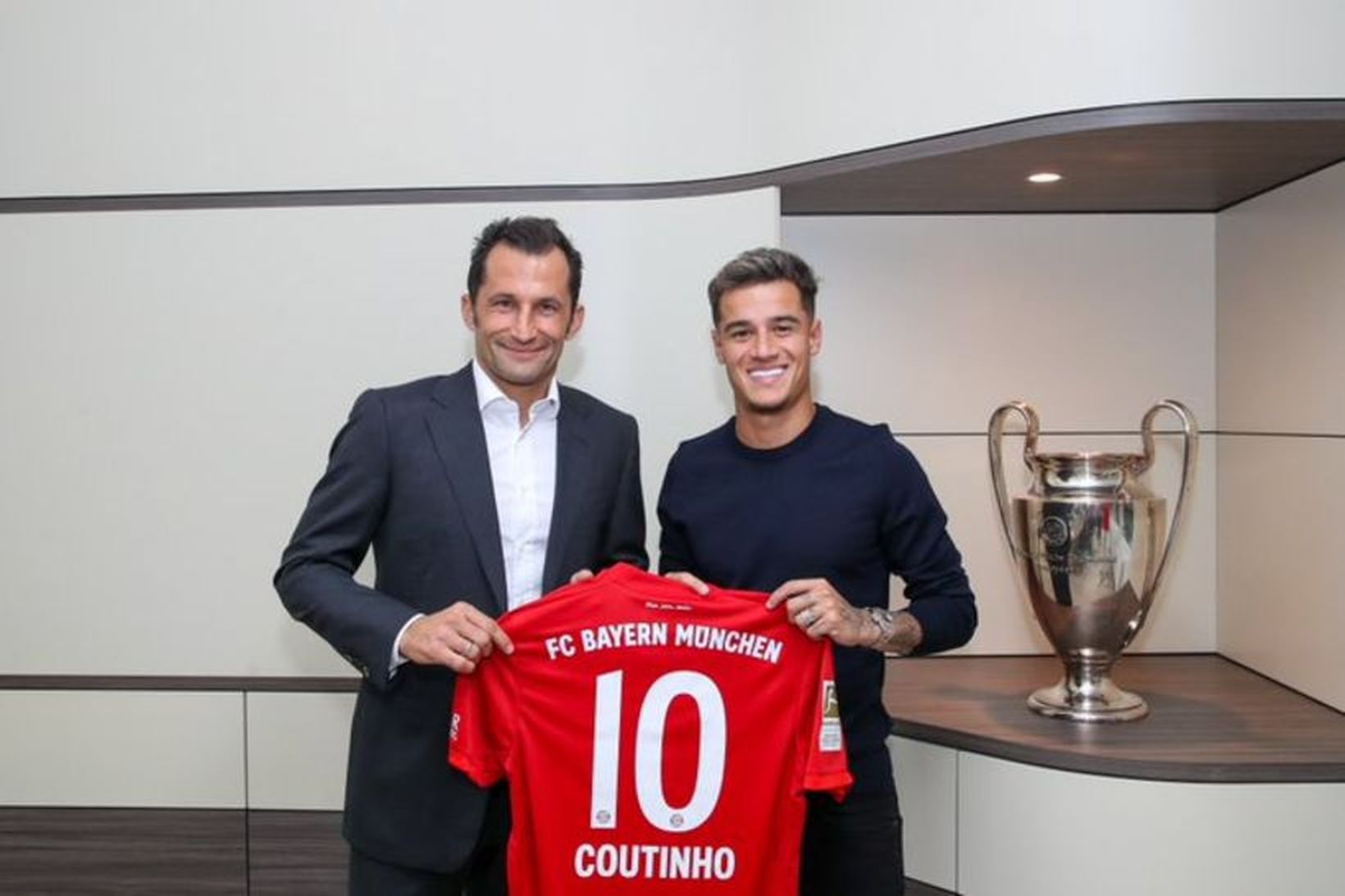 Philippe Coutinho mun leika með Bayern München á komandi leiktíð.