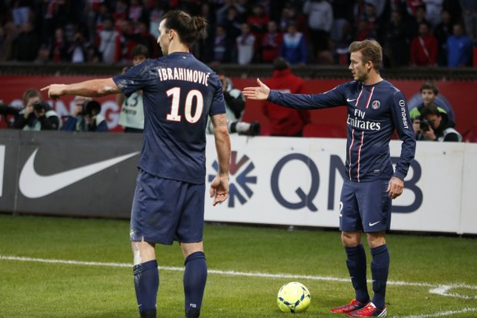 Mun Zlatan Ibrahimovic aðeins staldra við í París í einn …