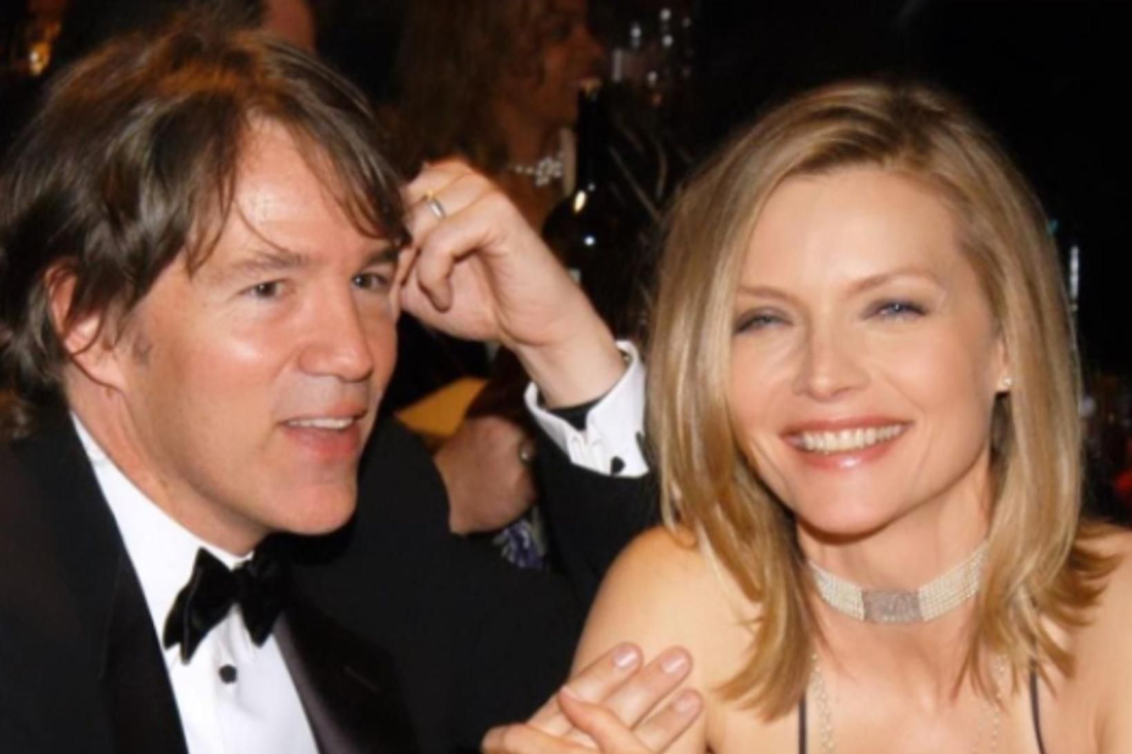 David E Kelley og Michelle Pfeiffer hafa verið gift í …