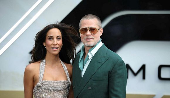 Brad Pitt segist hafa misst af samkynhneigðri reynslu