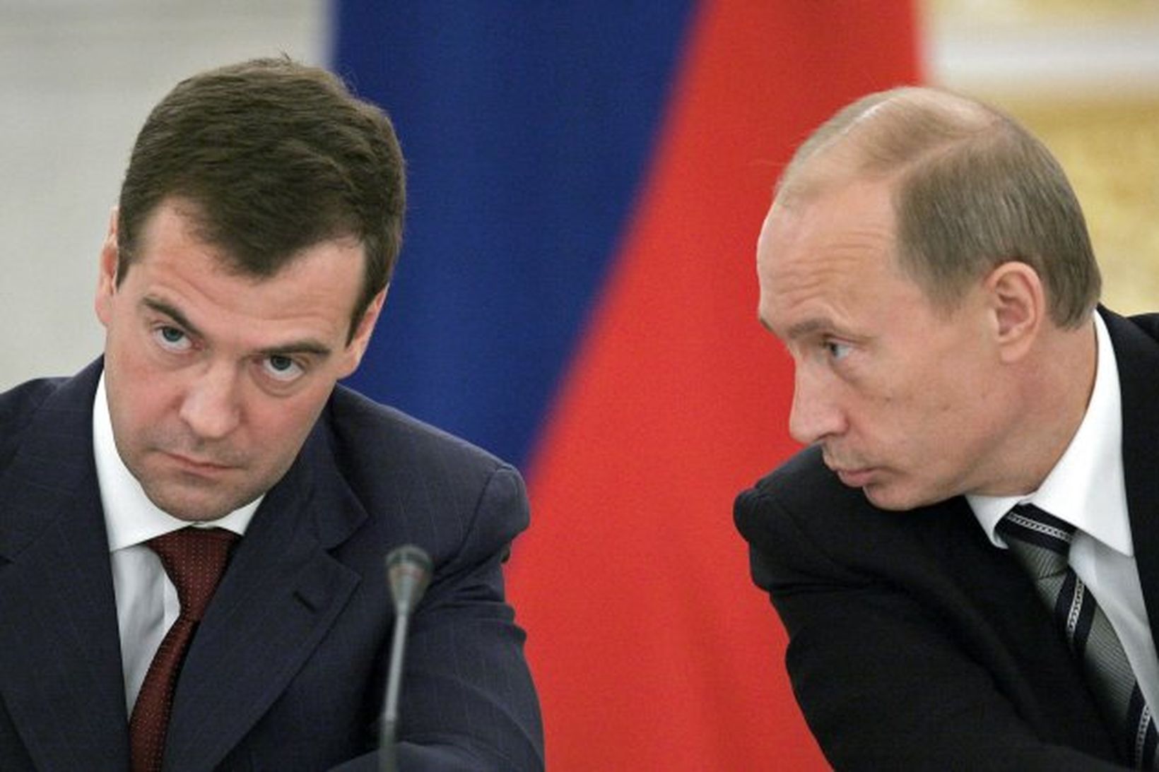 Medvedev og Pútín.