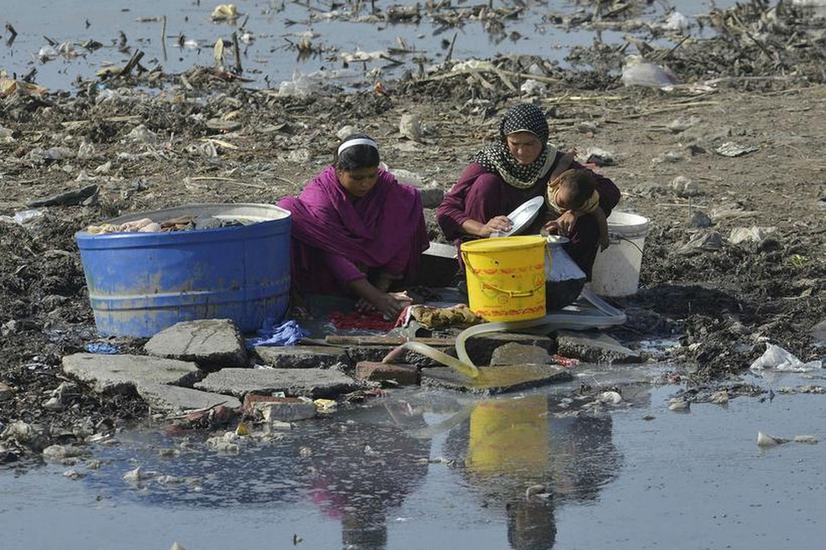 Pakistanskar konur í Lahore.